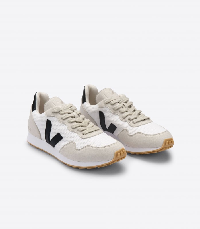Veja Rec Alveomesh Blanco Negro Natural Premium