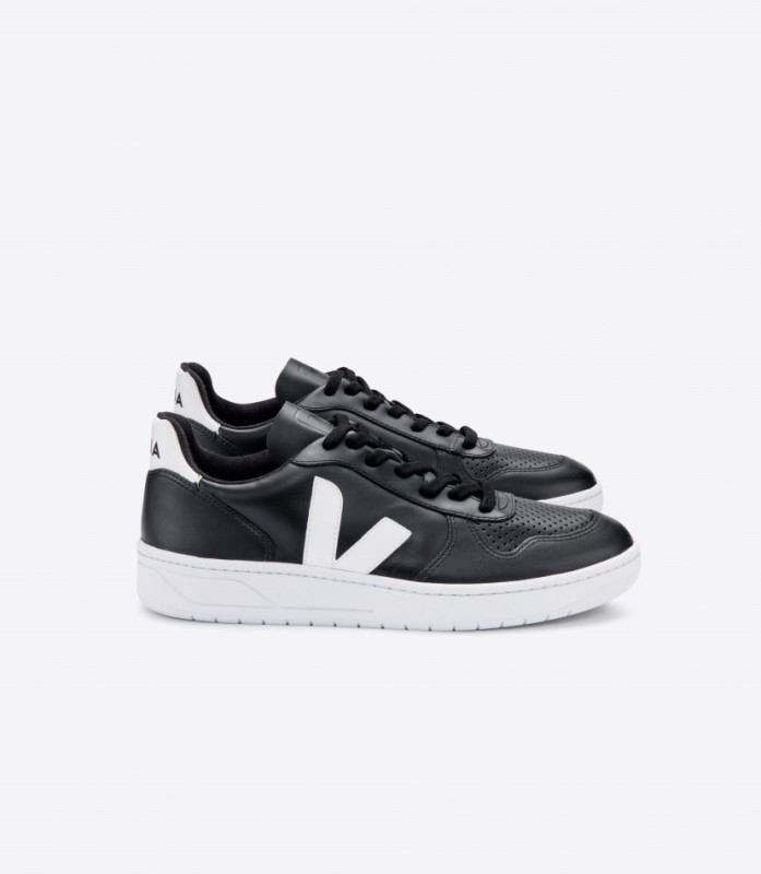 Veja V-10 Cuero Negro Blanco Suela Blanca